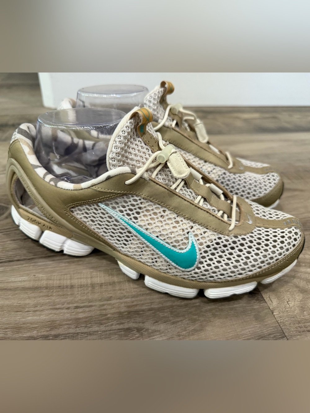 Nike Zoom Air Dynamic Heel Fit Mesh Running Shoes Women’s 8.5 Tan Teal Y2K